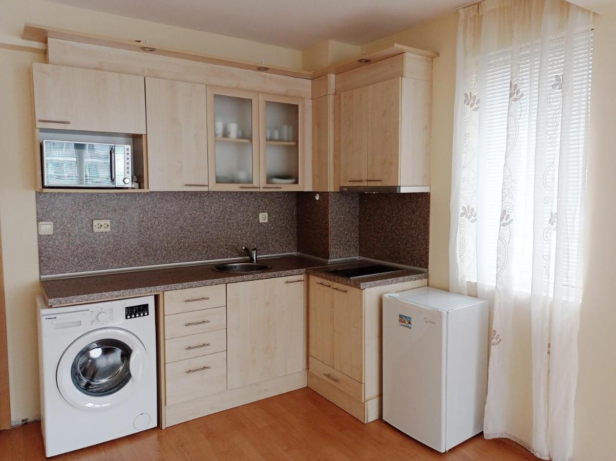 Dom-El Real Apartments 4 - Sveti Vlas Dış mekan fotoğraf