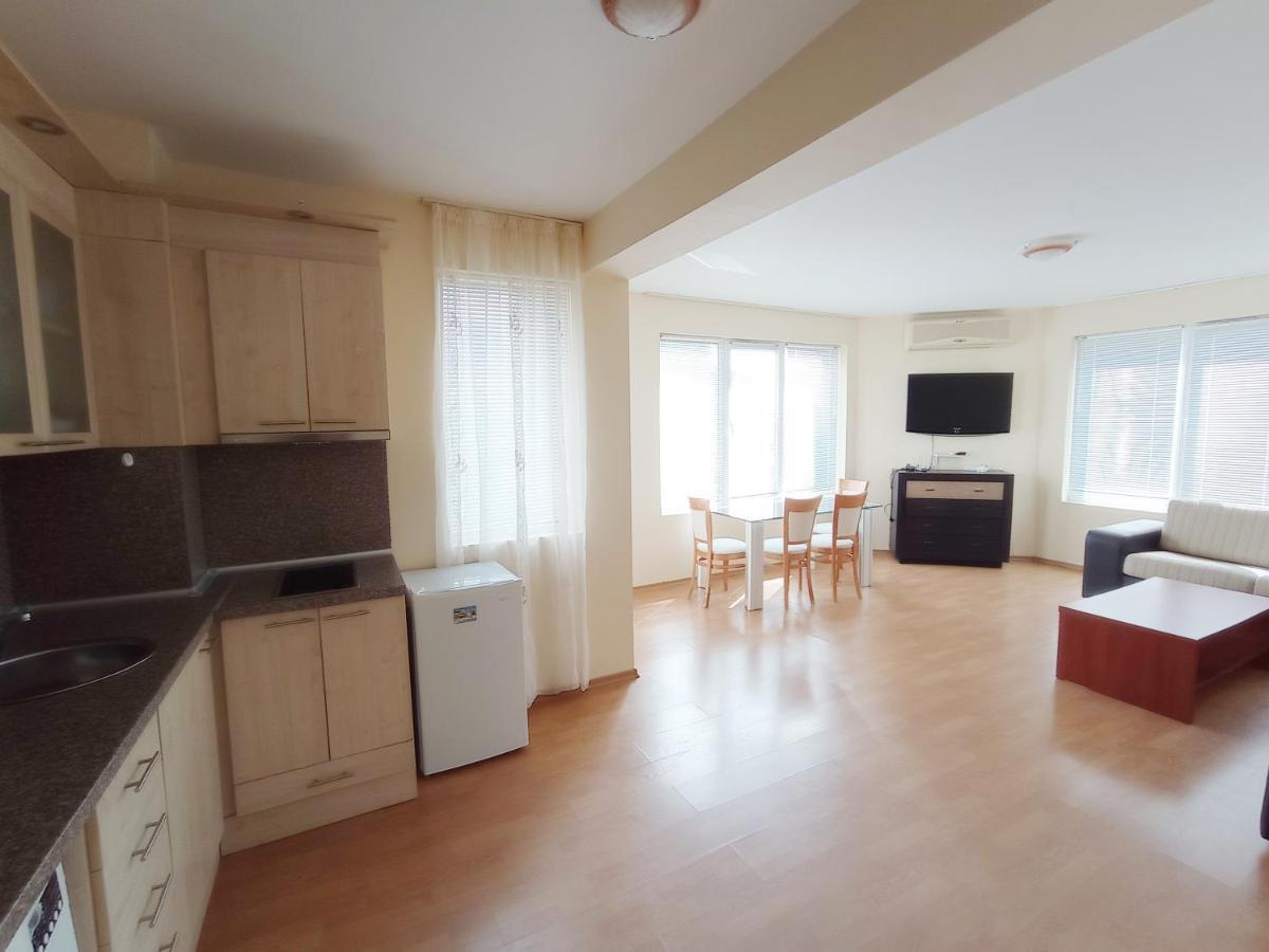 Dom-El Real Apartments 4 - Sveti Vlas Dış mekan fotoğraf