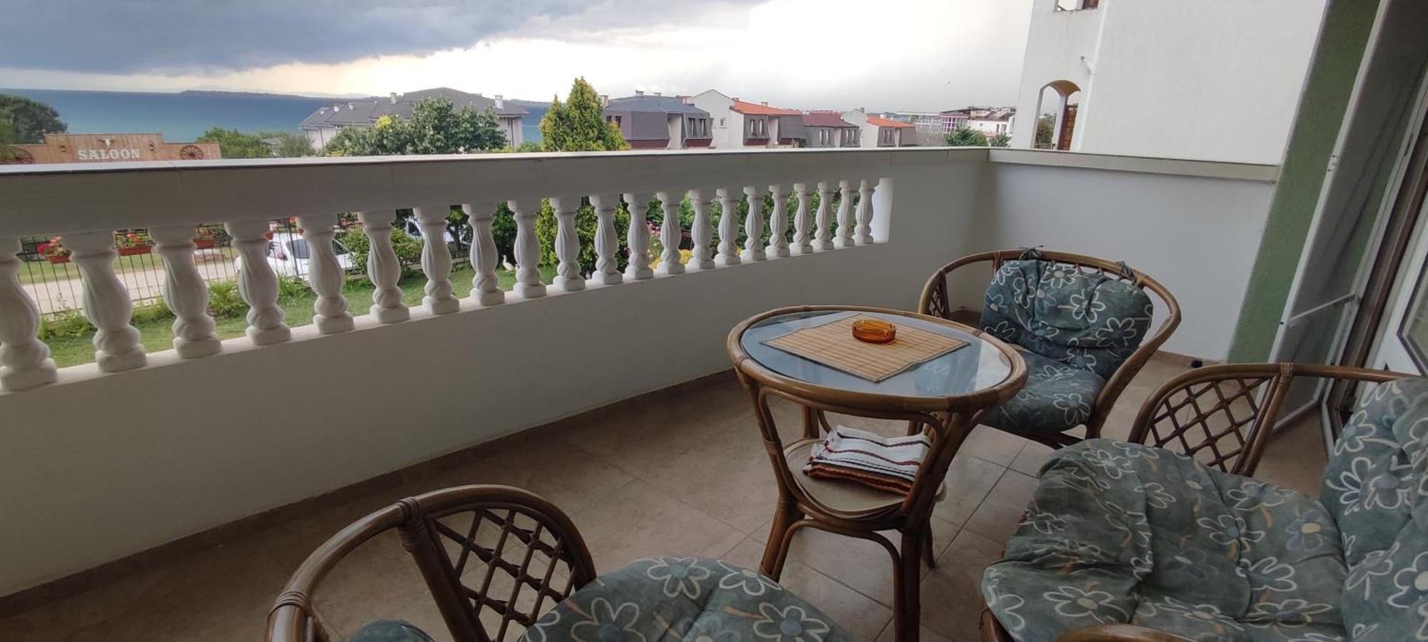 Dom-El Real Apartments 4 - Sveti Vlas Dış mekan fotoğraf